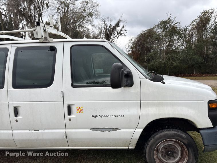 image for item EF1008 2014 Ford E150 van