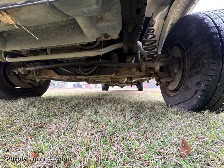 image for item EF1008 2014 Ford E150 van