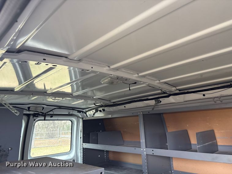 image for item EF1008 2014 Ford E150 van