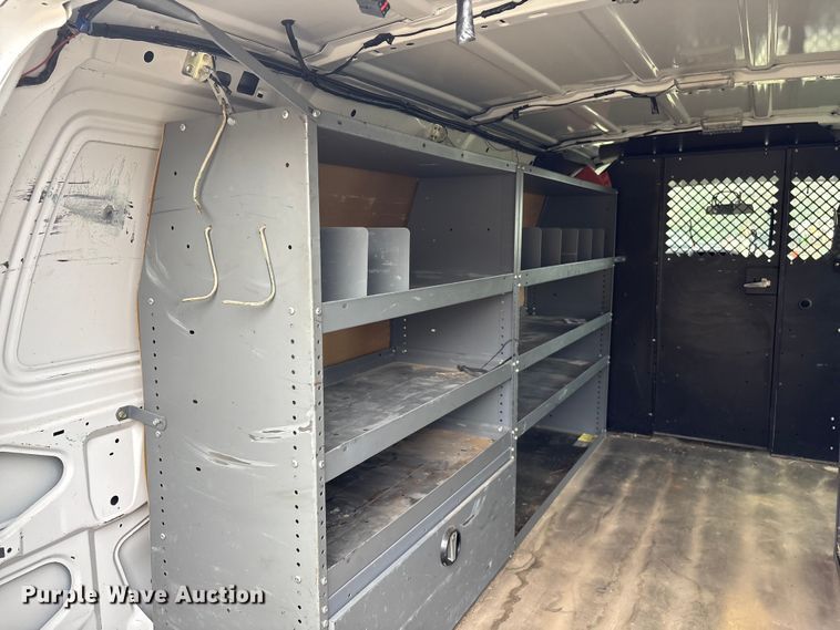 image for item EF1008 2014 Ford E150 van