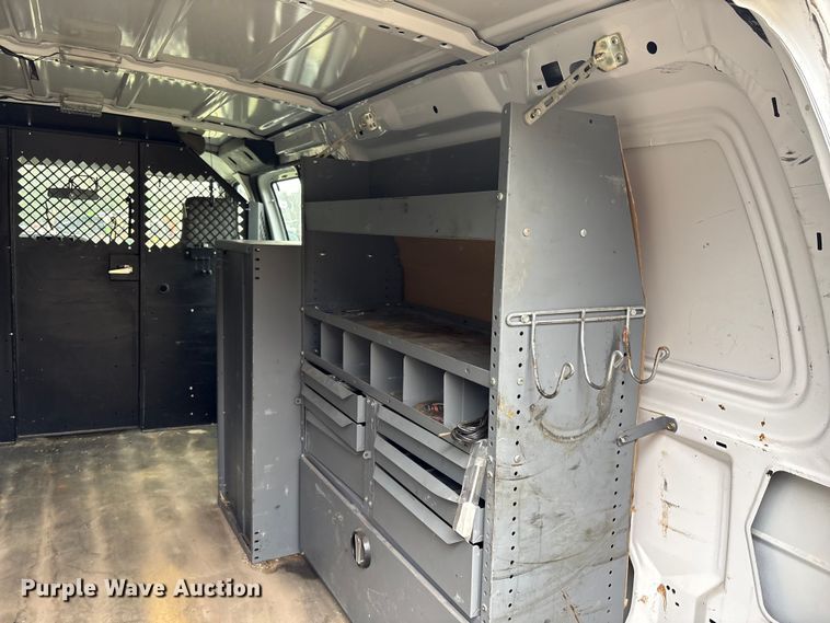 image for item EF1008 2014 Ford E150 van