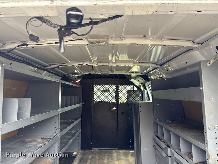 image for item EF1008 2014 Ford E150 van