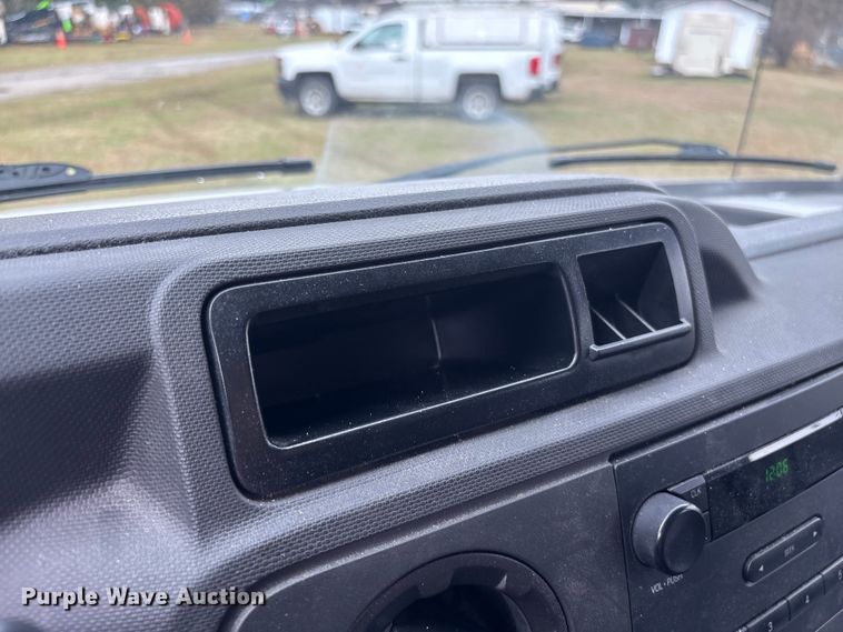 image for item EF1010 2014 Ford E150 van