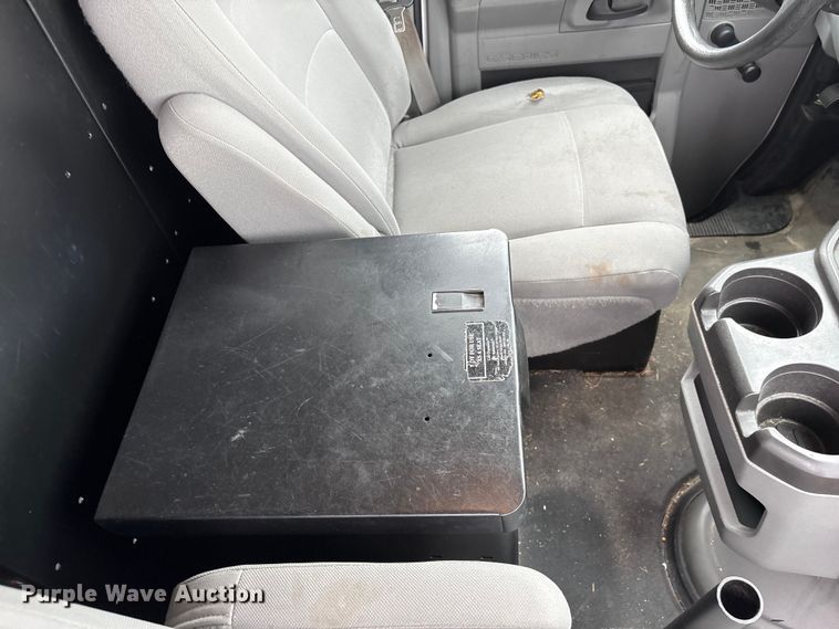 image for item EF1010 2014 Ford E150 van