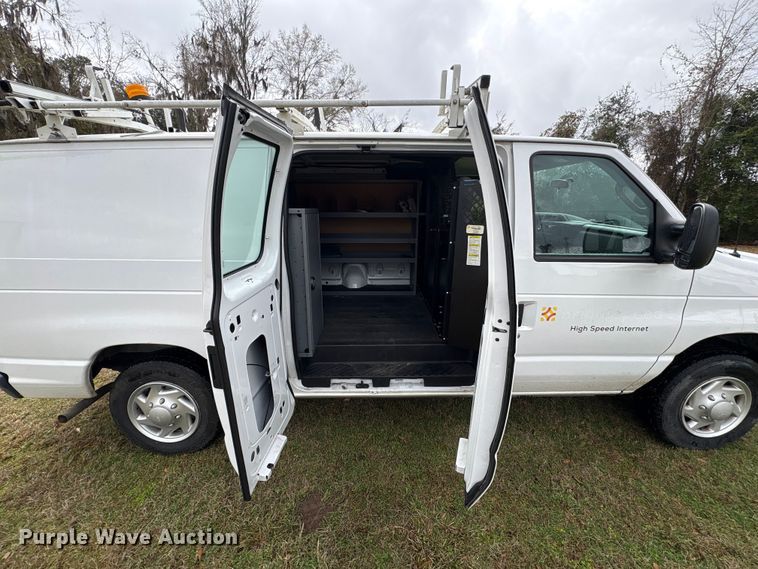 image for item EF1010 2014 Ford E150 van