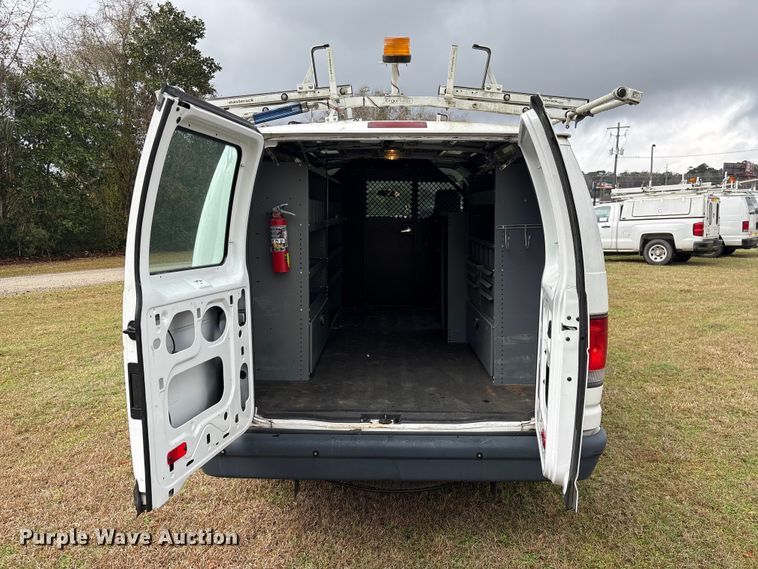 image for item EF1010 2014 Ford E150 van
