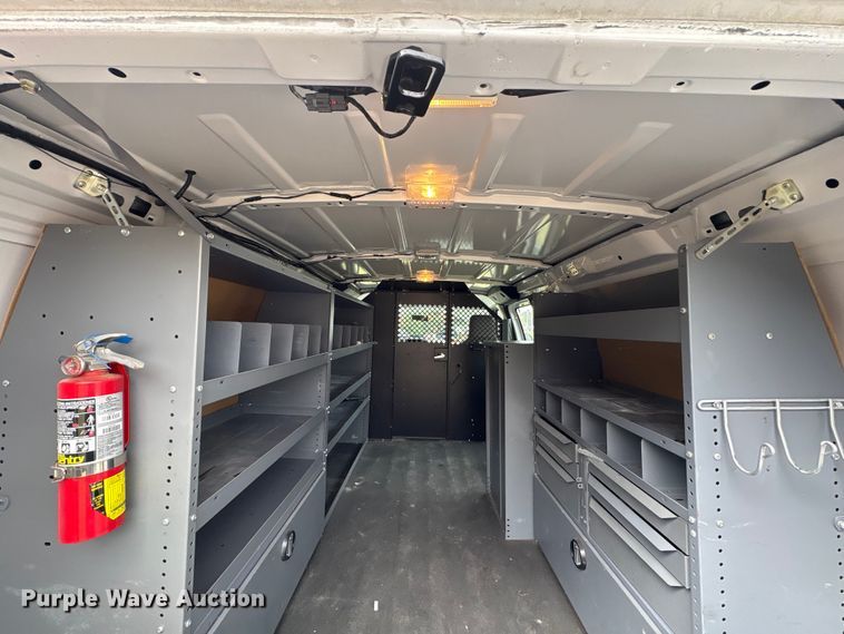image for item EF1010 2014 Ford E150 van
