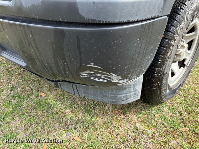 image for item EF1011 2015 Chevrolet Silverado 1500 pickup truck