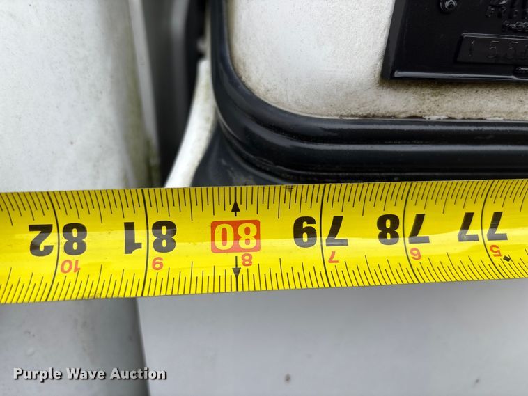 image for item EF1011 2015 Chevrolet Silverado 1500 pickup truck