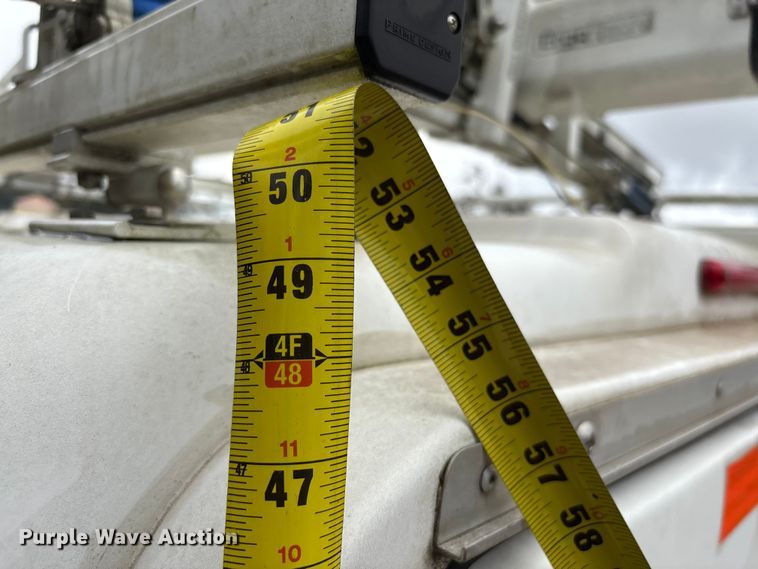 image for item EF1011 2015 Chevrolet Silverado 1500 pickup truck