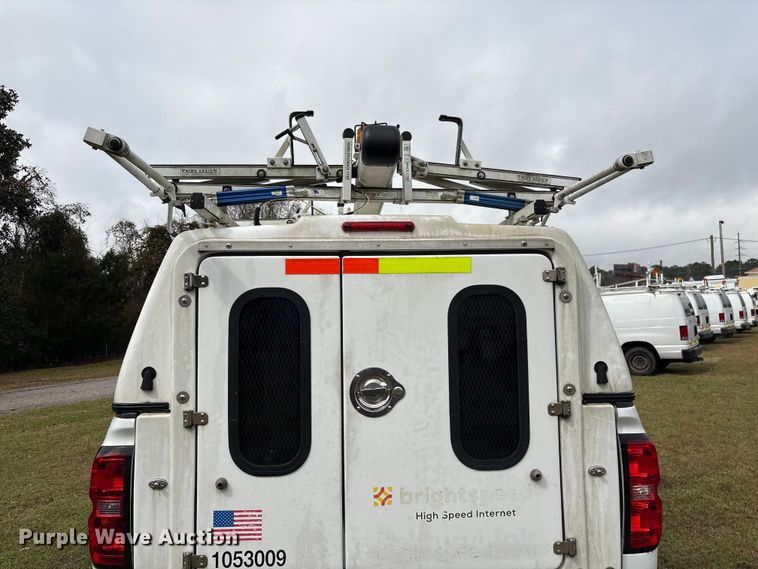 image for item EF1011 2015 Chevrolet Silverado 1500 pickup truck