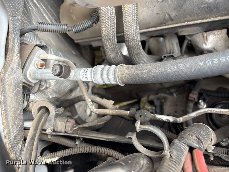 image for item EF1011 2015 Chevrolet Silverado 1500 pickup truck