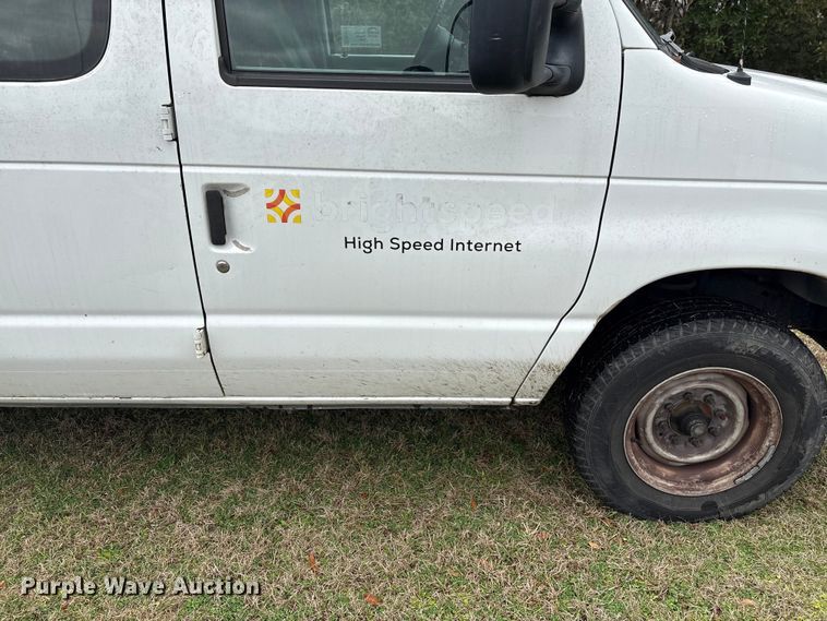 image for item EF1012 2014 Ford E150 van
