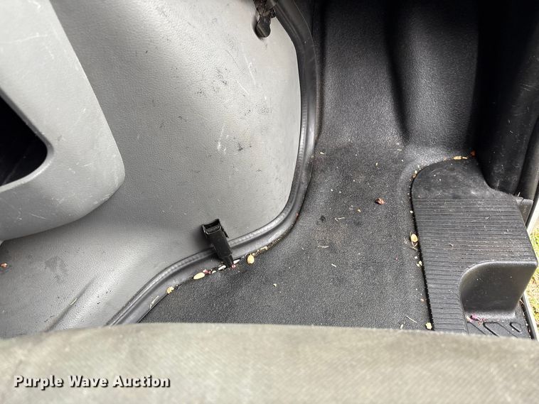 image for item EF1012 2014 Ford E150 van
