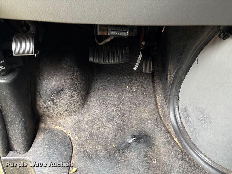 image for item EF1012 2014 Ford E150 van