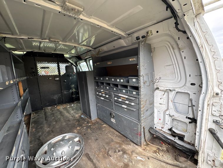 image for item EF1012 2014 Ford E150 van