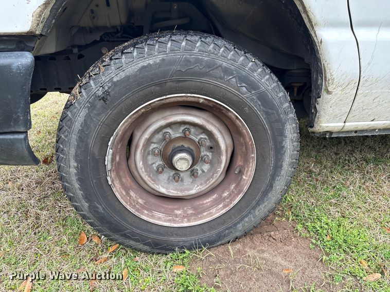 image for item EF1012 2014 Ford E150 van