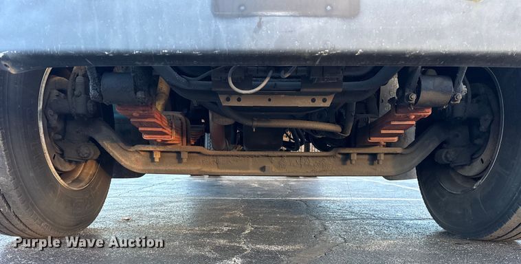 image for item EF2301 2002 International 4700 box truck