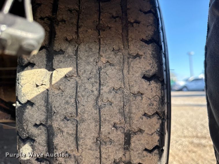 image for item EG1765 2008 PJ trailer  utility trailer