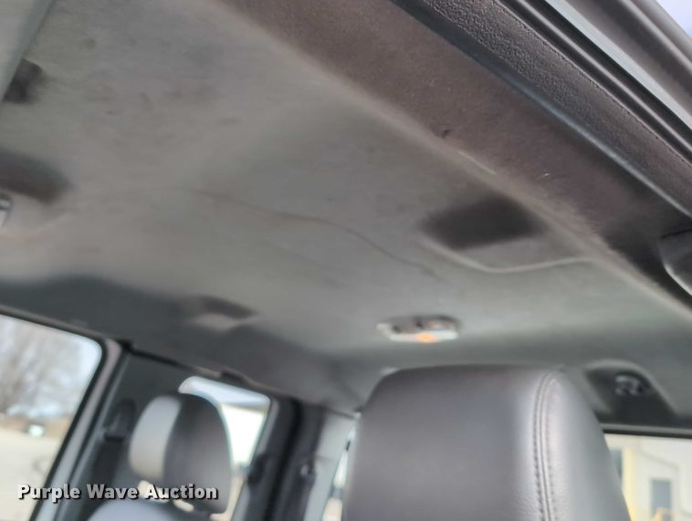 image for item EG2751 2015 Ford F350 Super Duty utility bed pickup truck