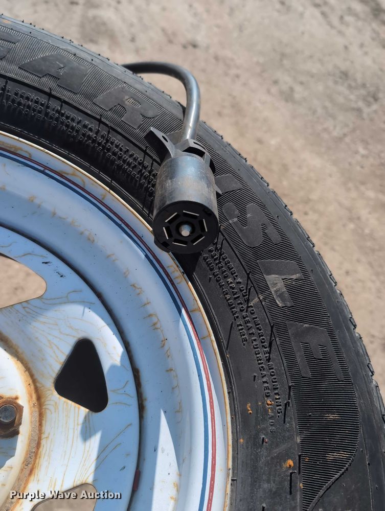 image for item EG2752 2015 Carry-On utility trailer