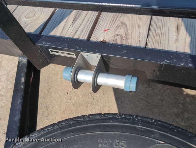 image for item EG2752 2015 Carry-On utility trailer