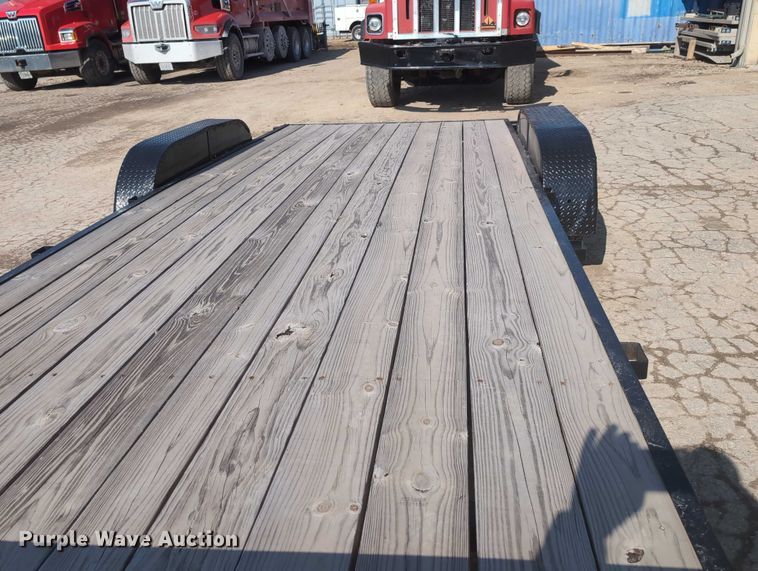 image for item EG2752 2015 Carry-On utility trailer