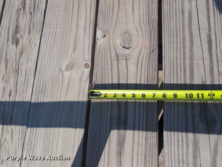 image for item EG2752 2015 Carry-On utility trailer