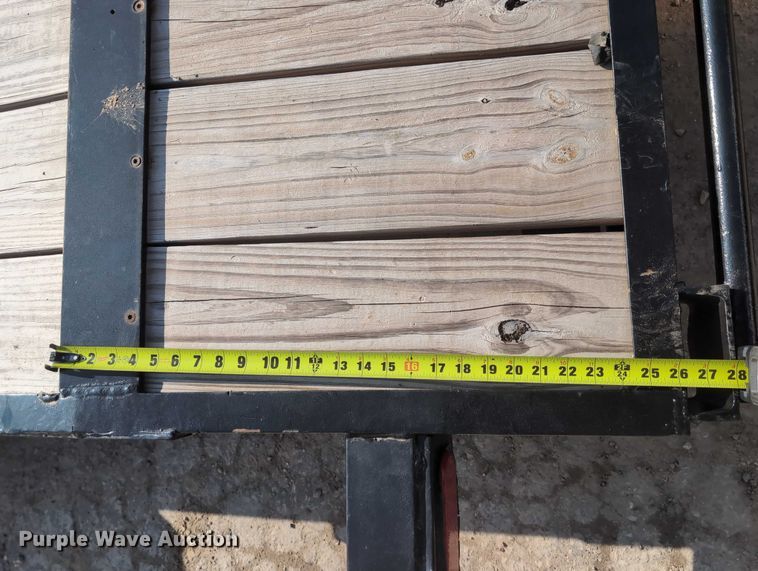 image for item EG2752 2015 Carry-On utility trailer