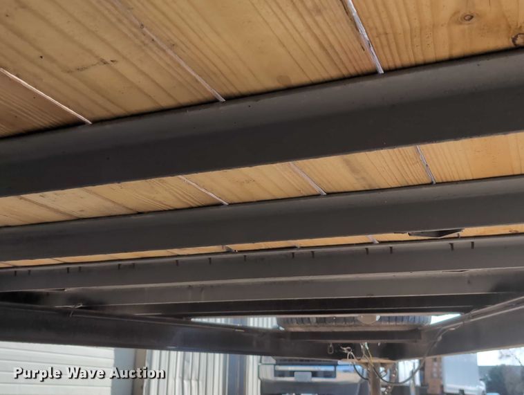 image for item EG2752 2015 Carry-On utility trailer