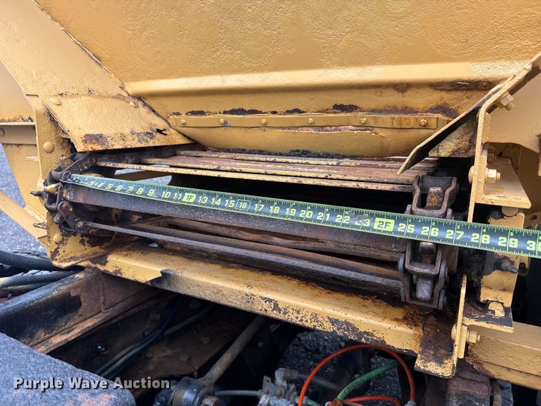 image for item EG8838 1995 Ford LT8000 applicator truck