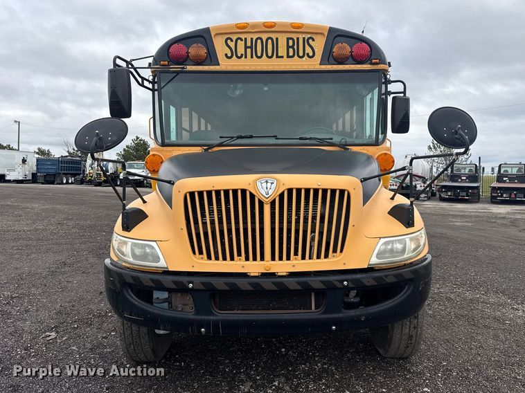 image for item EG8839 2010 IC  PB105 school bus