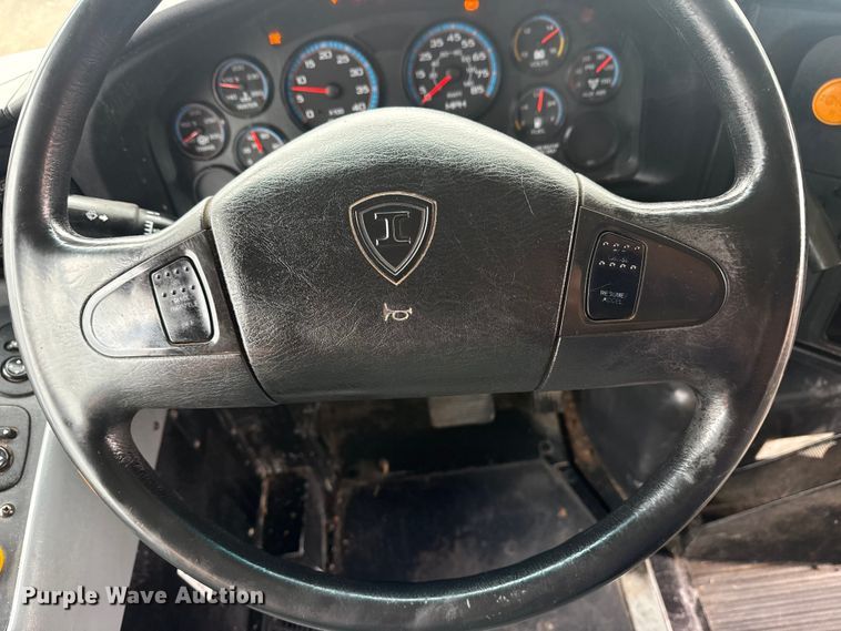 image for item EG8839 2010 IC  PB105 school bus