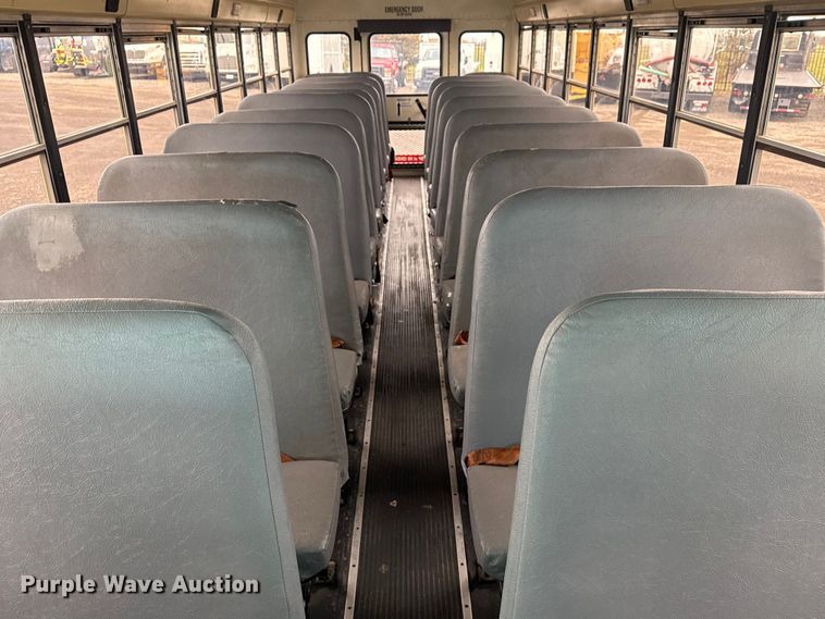 image for item EG8839 2010 IC  PB105 school bus