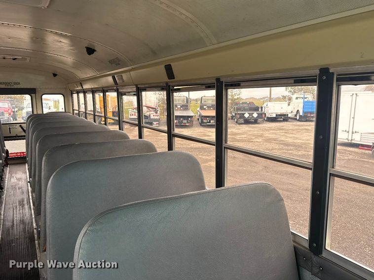 image for item EG8839 2010 IC  PB105 school bus