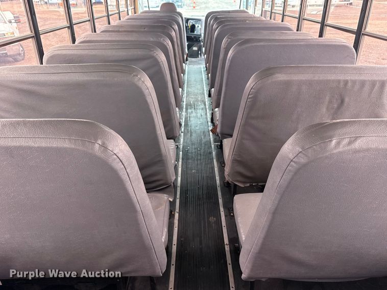 image for item EG8839 2010 IC  PB105 school bus