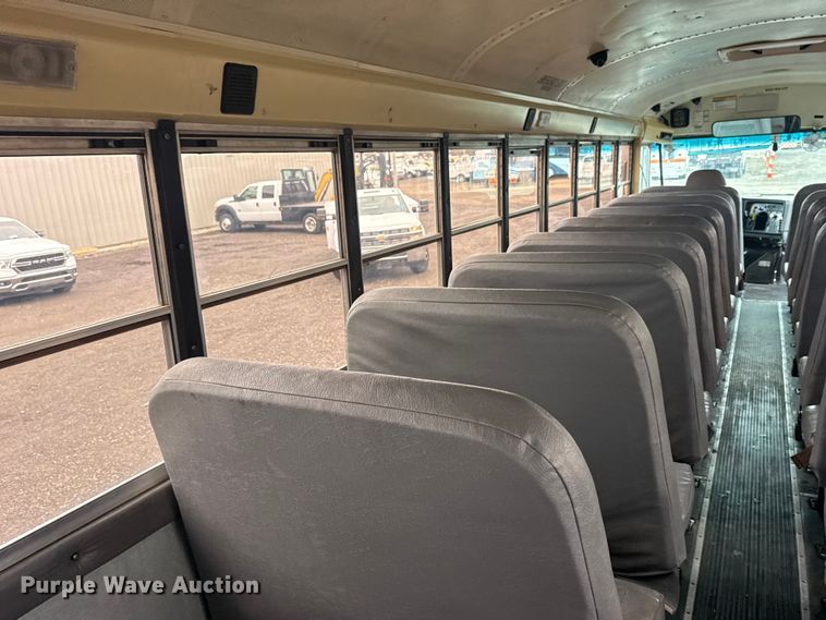 image for item EG8839 2010 IC  PB105 school bus