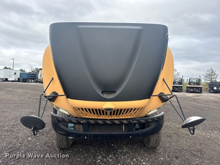 image for item EG8839 2010 IC  PB105 school bus