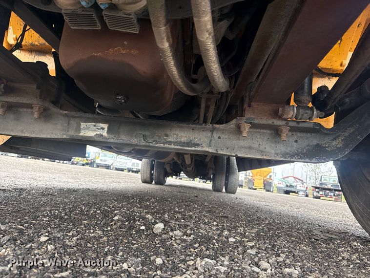 image for item EG8839 2010 IC  PB105 school bus