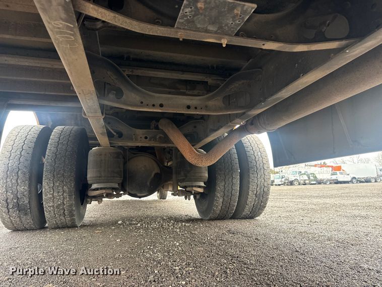 image for item EG8839 2010 IC  PB105 school bus