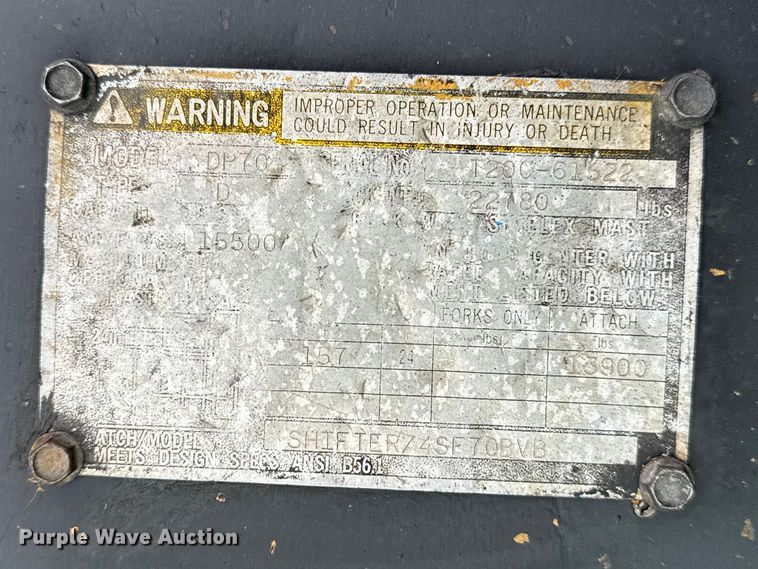 image for item EG8843 Caterpillar DP70 forklift