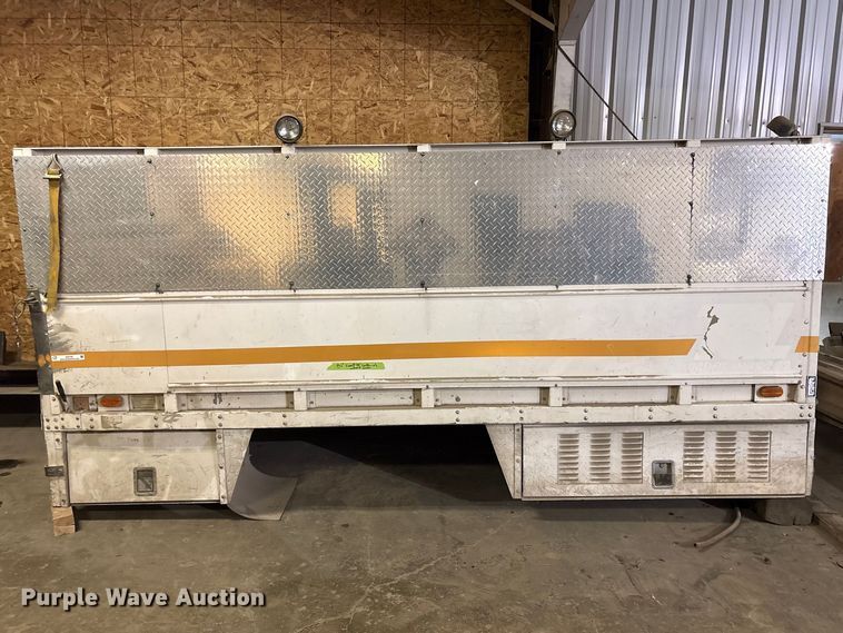 image for item EI5759 FEC service truck bed