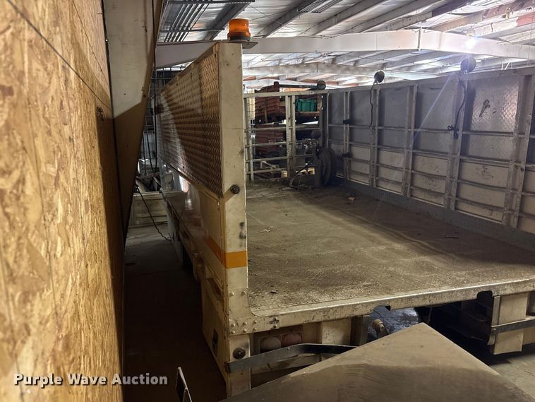 image for item EI5759 FEC service truck bed