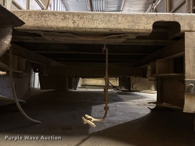 image for item EI5759 FEC service truck bed