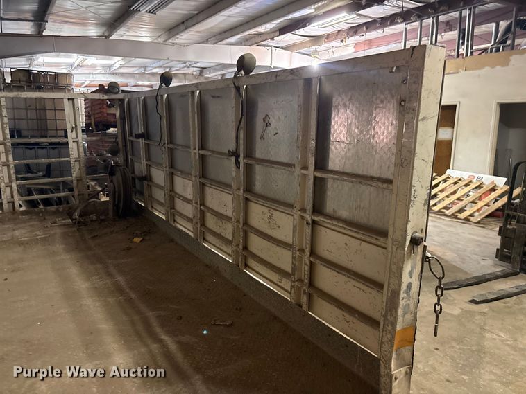 image for item EI5759 FEC service truck bed