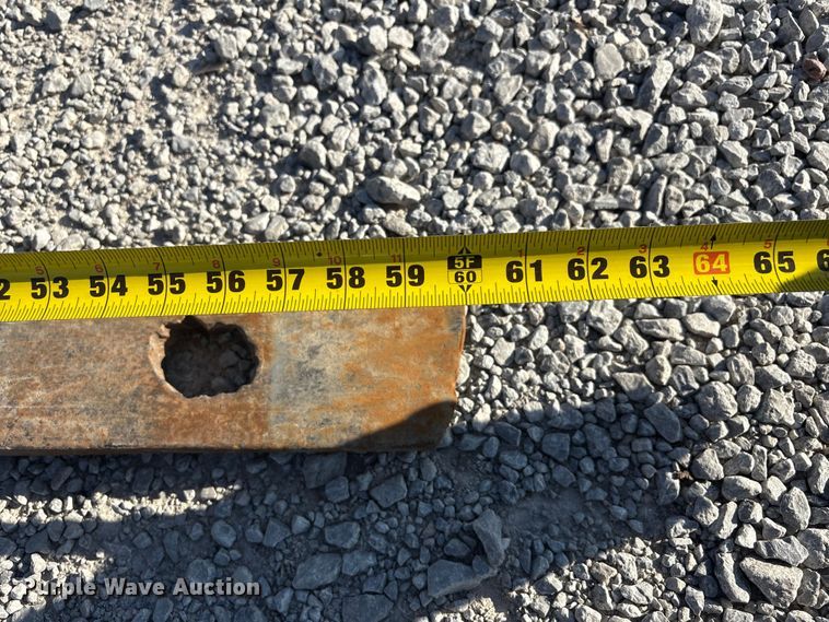 image for item EI5774 Caterpillar 80 forklift