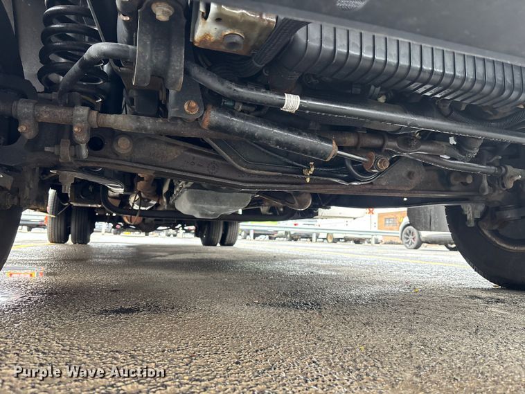 image for item EM5024 2018 Starcraft Ford E450 Super Duty shuttle bus