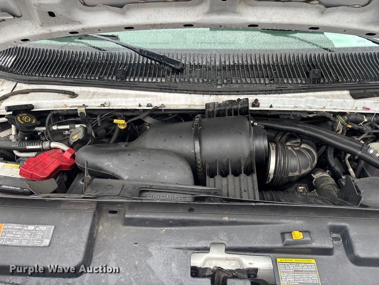 image for item EM5024 2018 Starcraft Ford E450 Super Duty shuttle bus