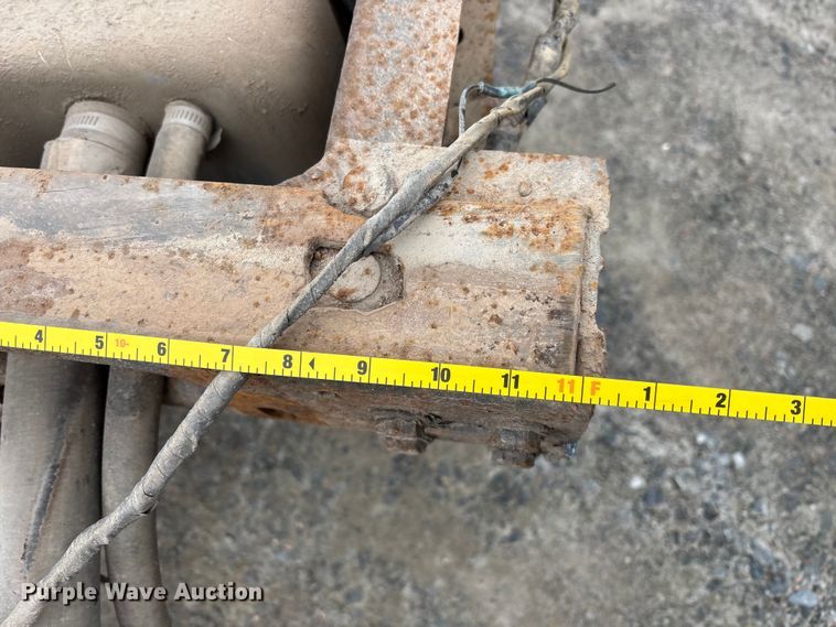 image for item EM5027 2001 Ford F550 truck cab and chassis