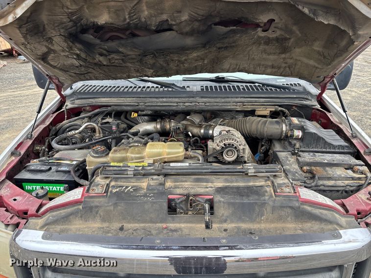 image for item EM5027 2001 Ford F550 truck cab and chassis